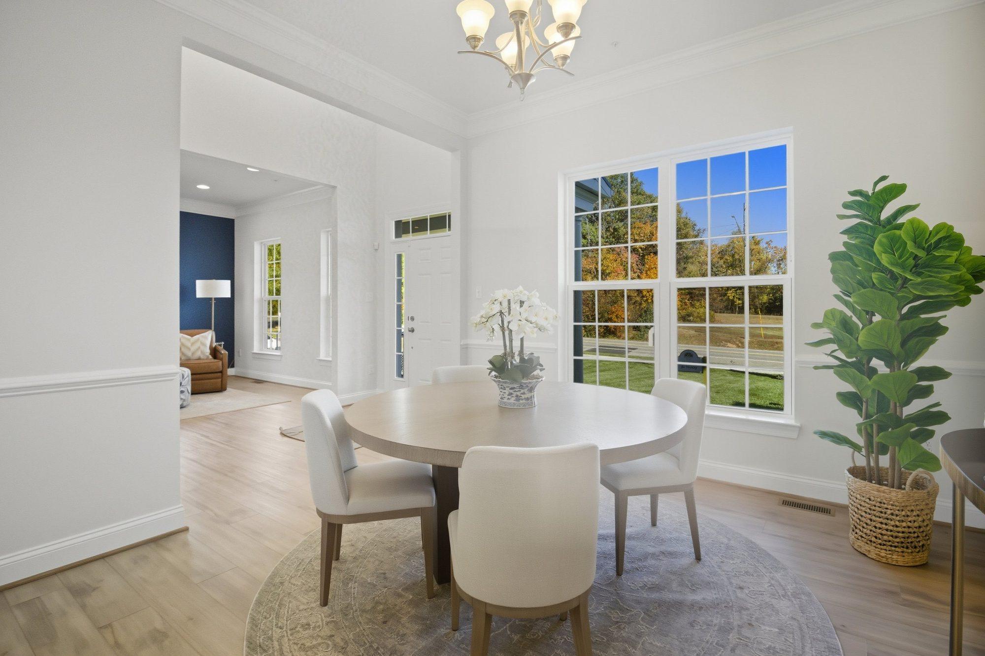 Real Estate — frame 10