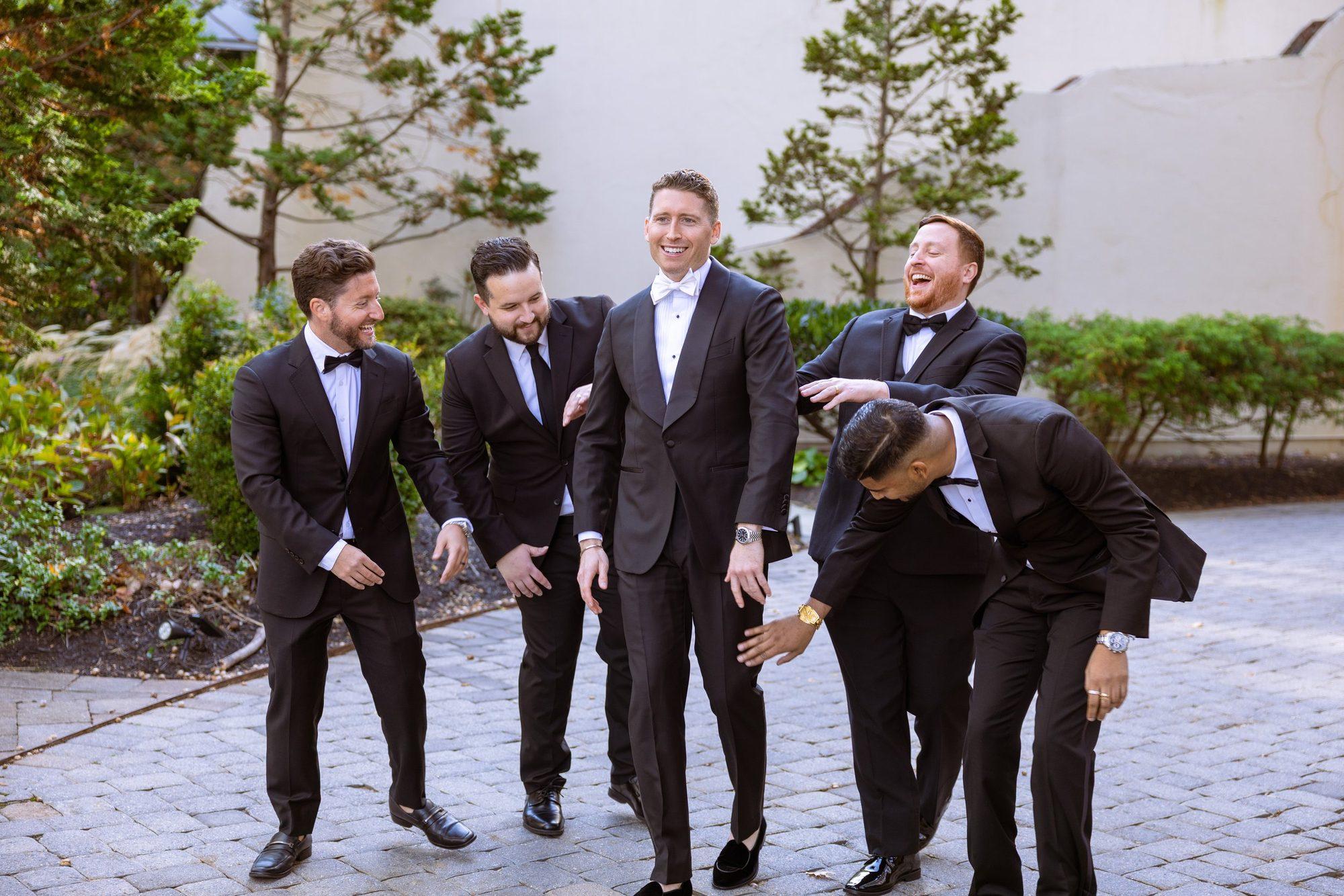 Weddings — frame 31